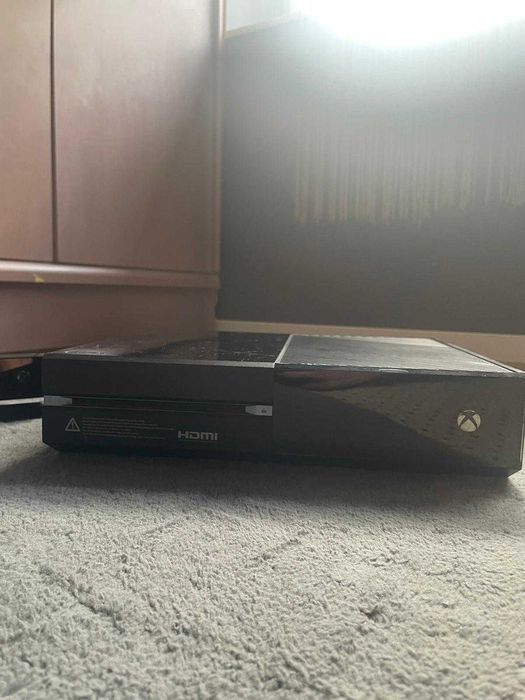 Xbox One + Kinect