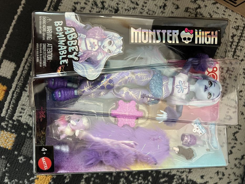 Papusa monster hight