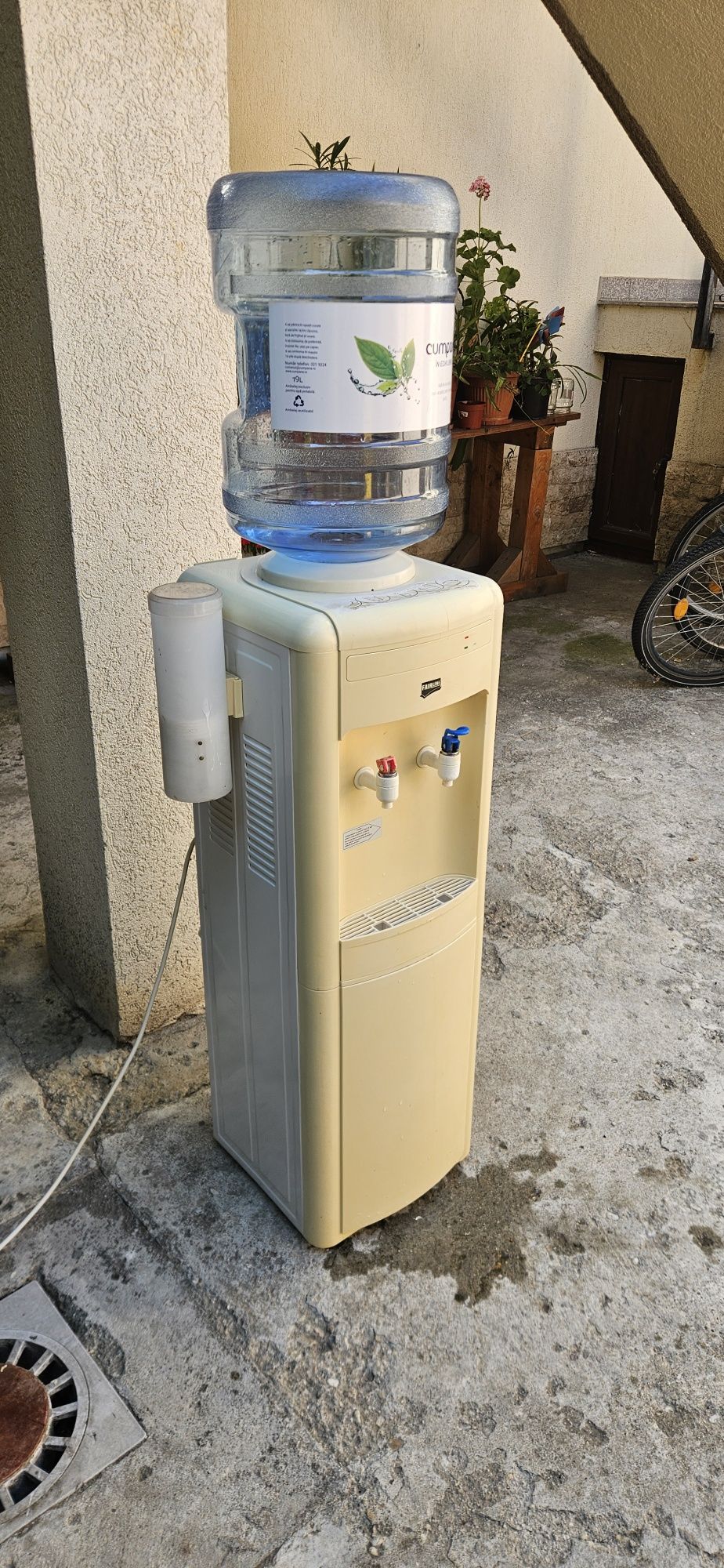 Dozator apa +4 bidoane