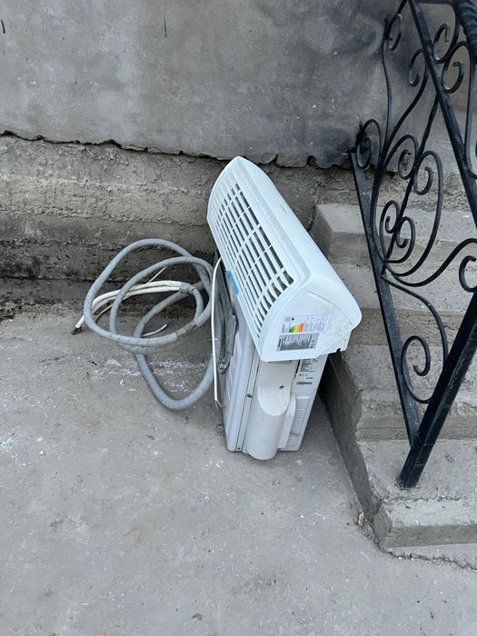 Продается кондиционер на запчасти