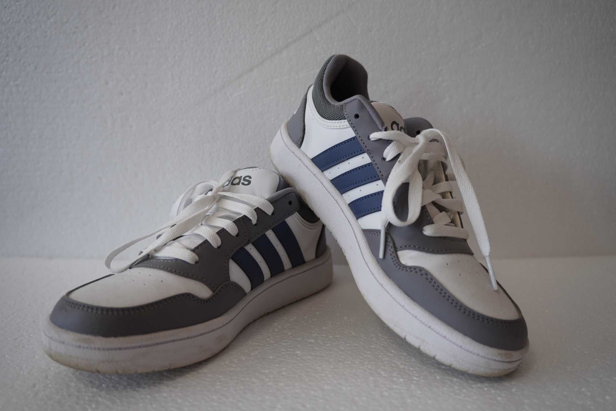 Маратонки Adidas