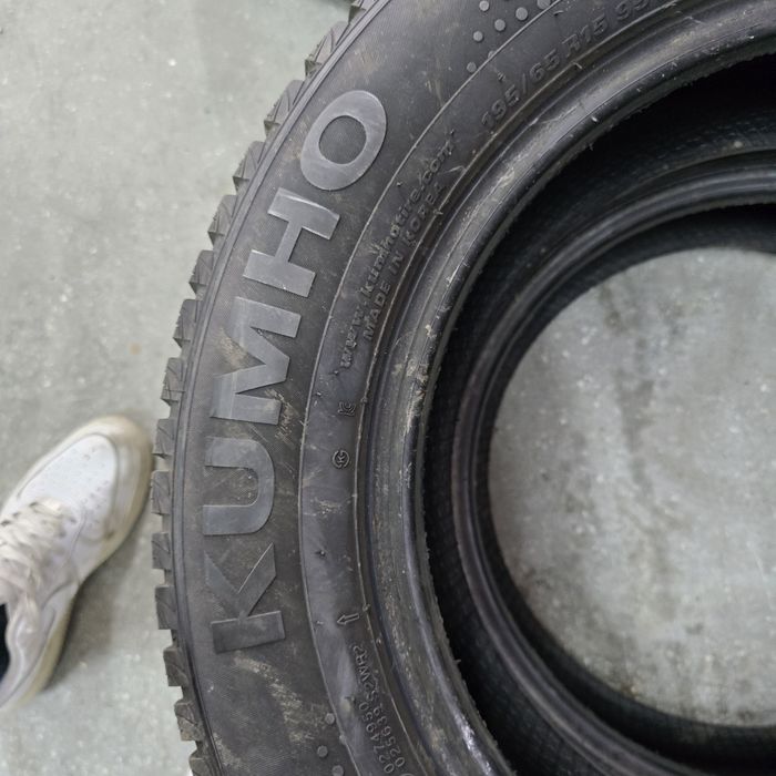 2x 195/65/15 M+S KUMHO Stare impecabila