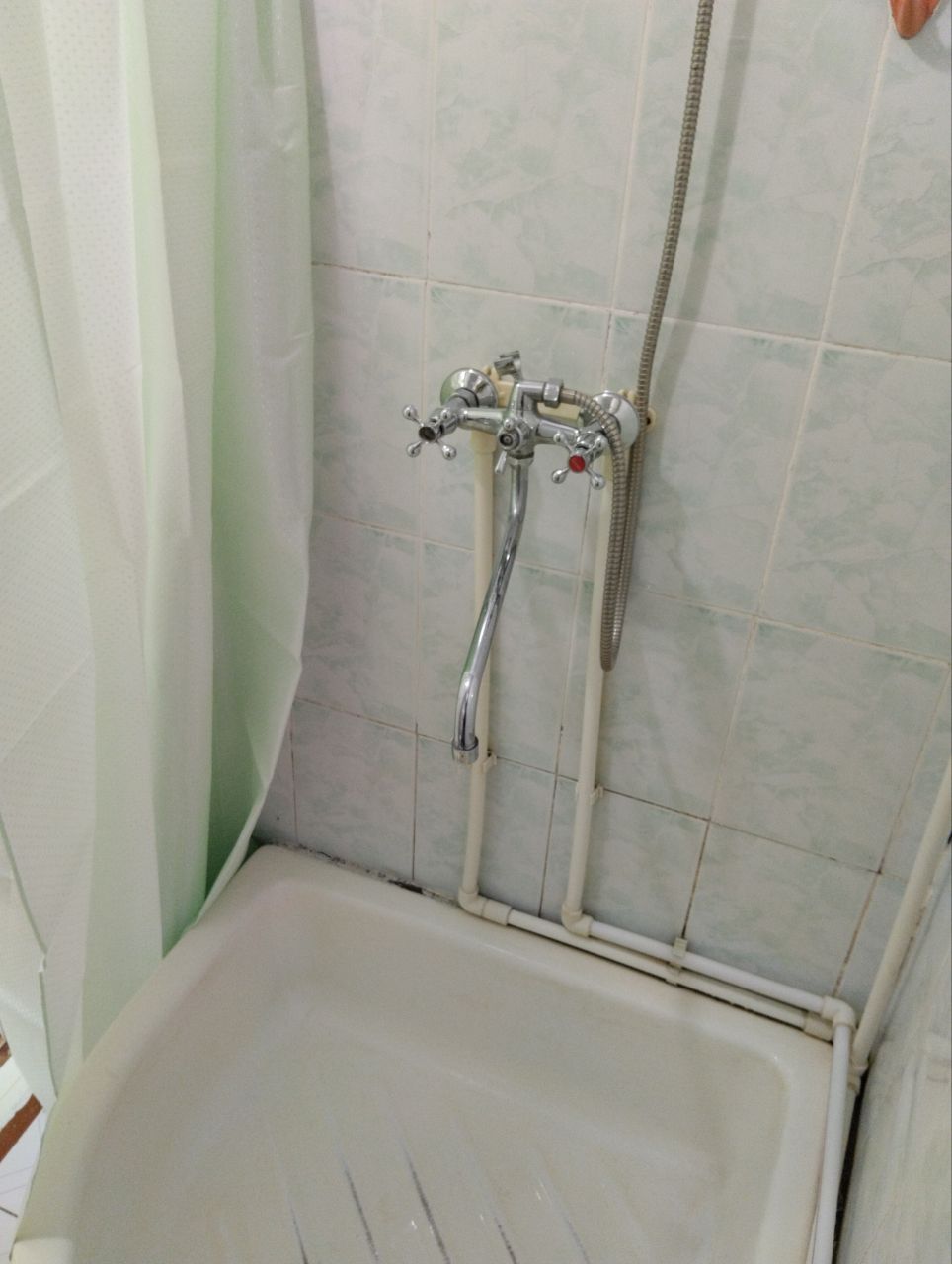 продаю  1  квартиру, улица джаргурганская. не общежитие
