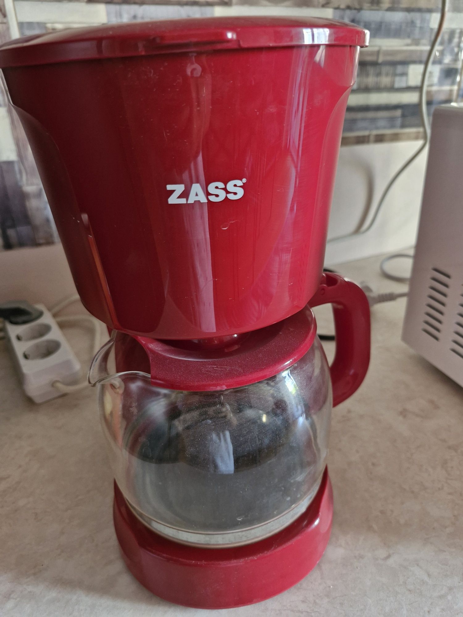Filtru de cafea rosu