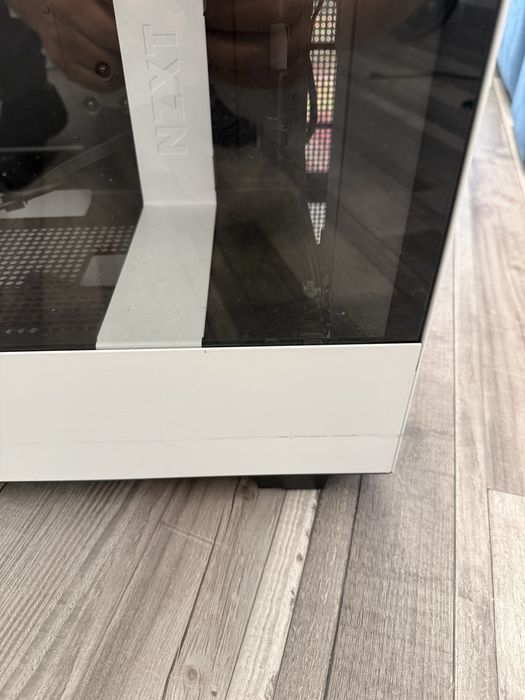 Carcasa nzxt h510 white