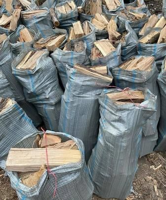 Дрова в мешках карагач клён колоты доставка