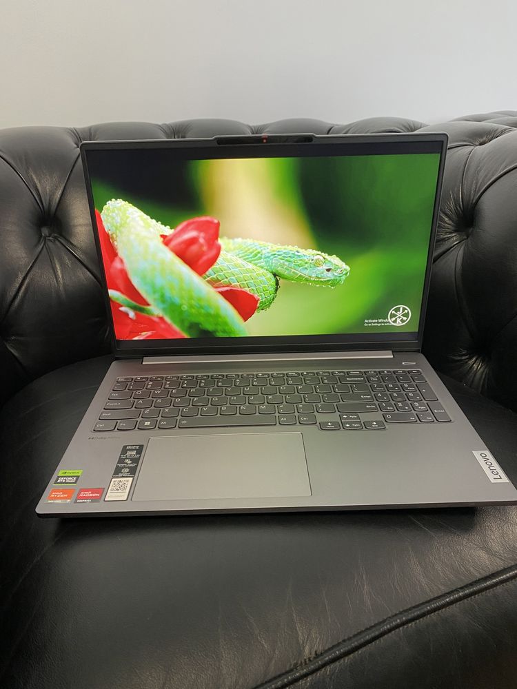 Laptop Lenovo IdeaPad / 16 Inch /16 GB RAM / 1 TB /Space Gray/ Ca nou
