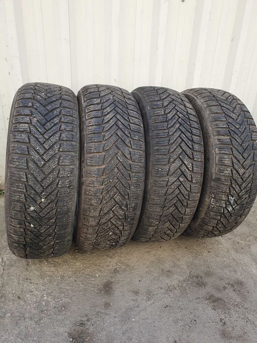 vand 4 anvelope iarna Michelin Alpin 6 185/65/R15