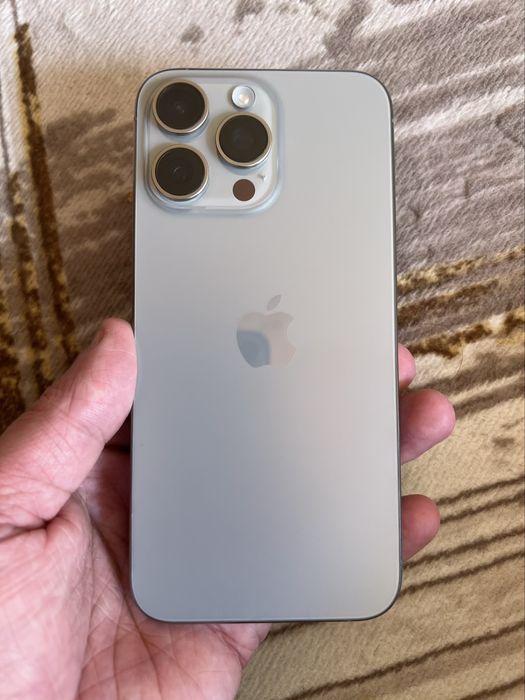 iPhone 15 Pro Max 256GB Natural Titanium