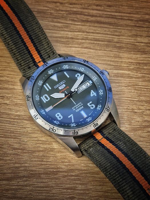 Ceas automatic Seiko 5 Sports  – model SRP515K1