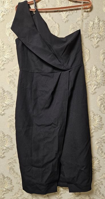 Продам   платье.