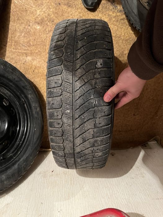 Продам резину на 15