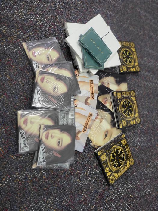 BTC K POP книга журнал альбом CD_DVD автограф  оригинал личного хепп х
