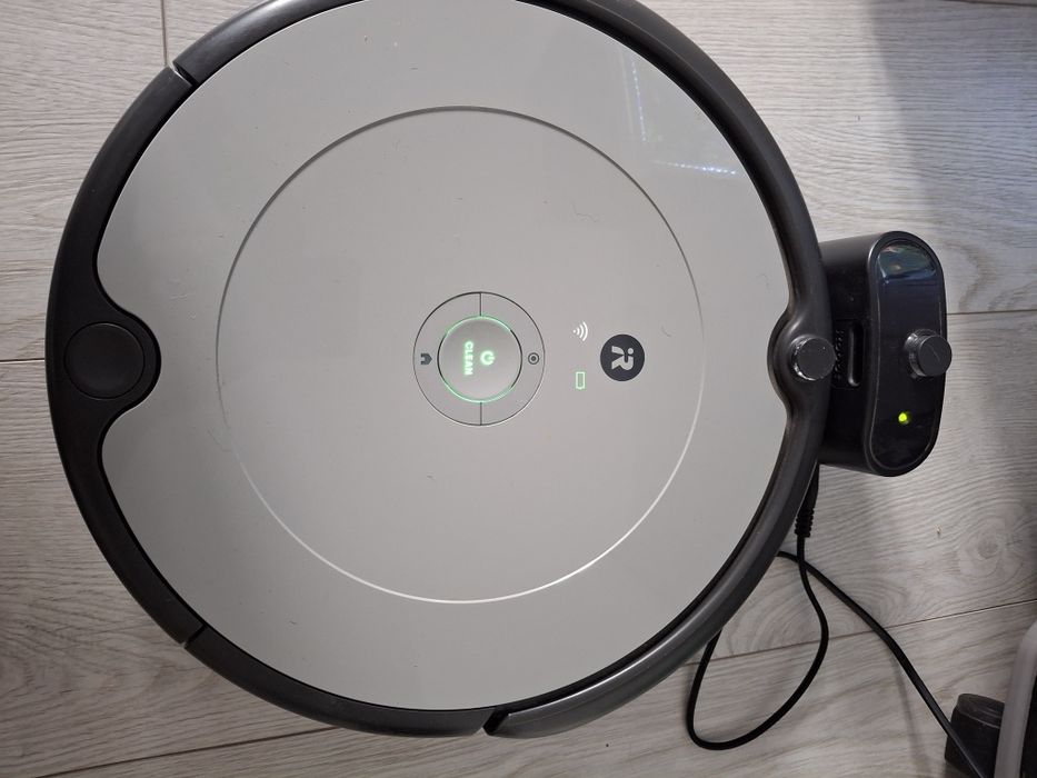 Прахосмукачка Roomba 698