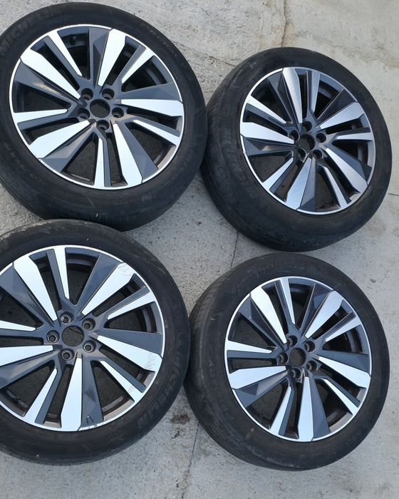 Jante originale Peugeot 19" 5×108 ET38