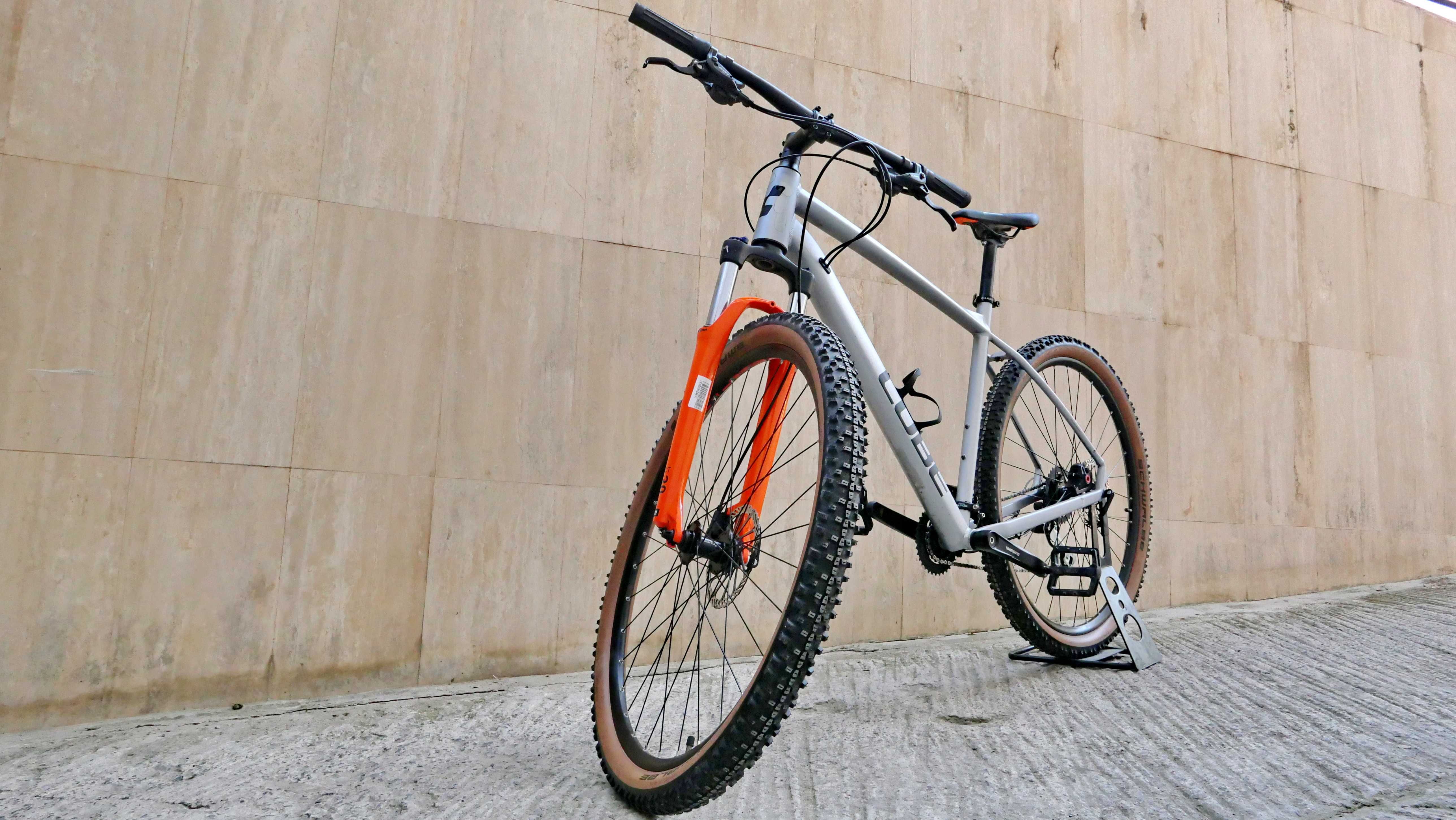 Cube Aim Race, 29 XL, Suntour 100 мм, 2x8 скорости, дискови спирачки