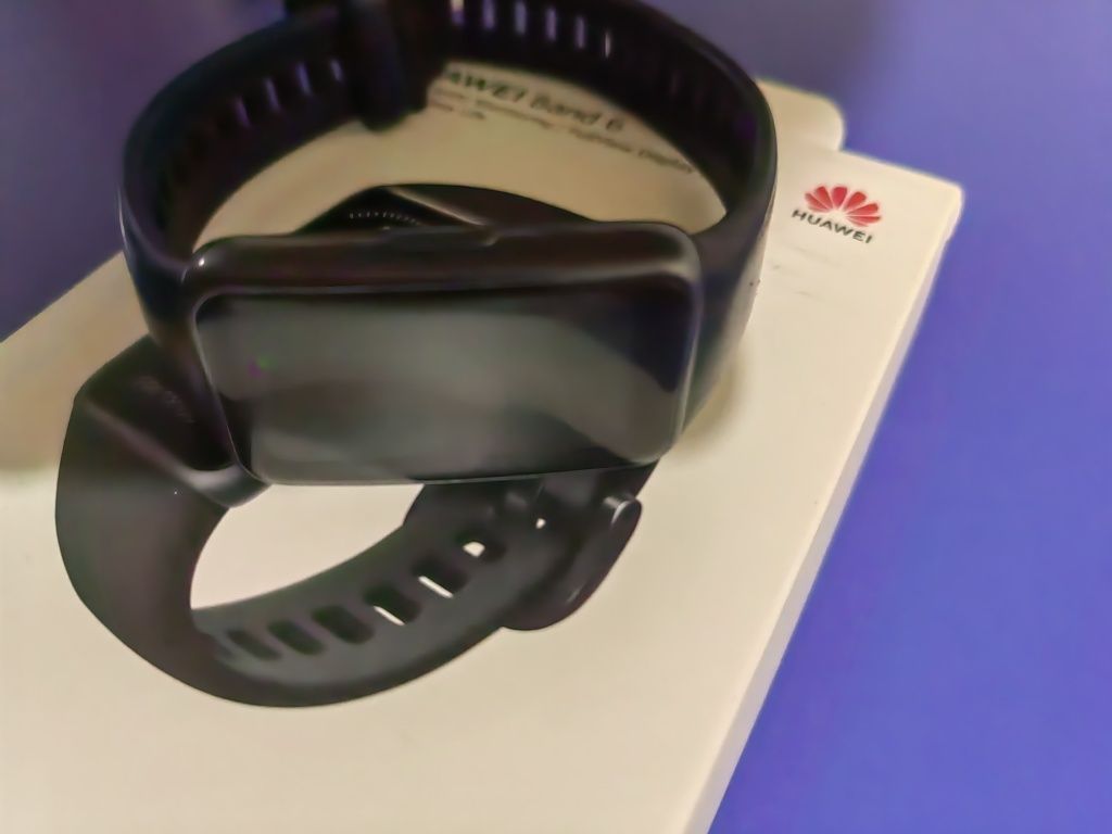 Фитнес гривна Huawei Band 6