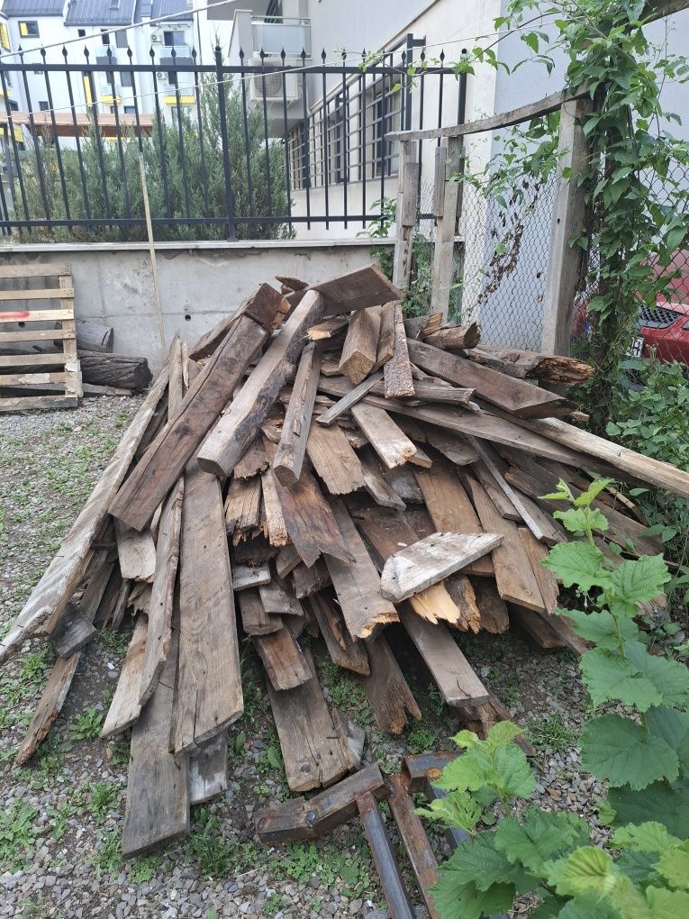 Дървен материал за подпалки