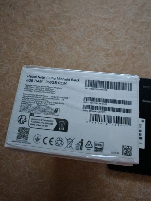 Продавам Redmi note 13 pro