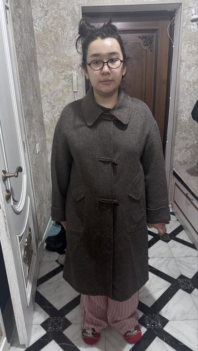 Пальто новое коричневый