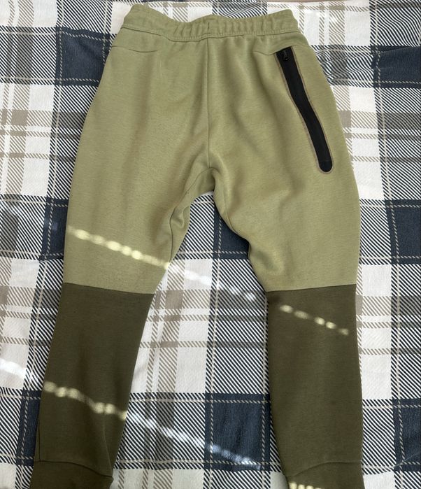 Nike tech fleece