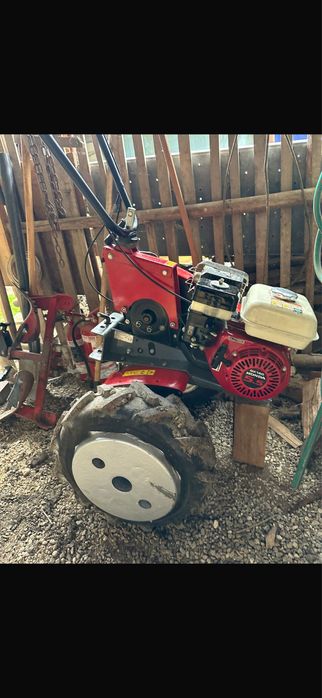 OFERTA : Vand Motocultor SOLO (HONDA GX 160) +Remorca + Accesorii!