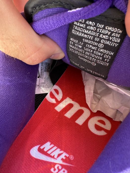 Dunk Supreme marimea 41, 42, 43, citeste descrierea