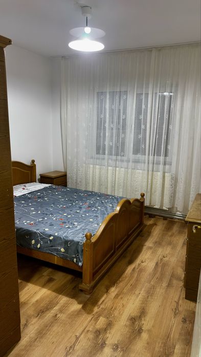 Inchiriere apartament 2 camere semidecomandat