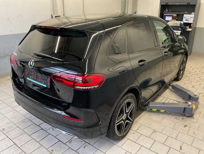 Mercedes B class AMG