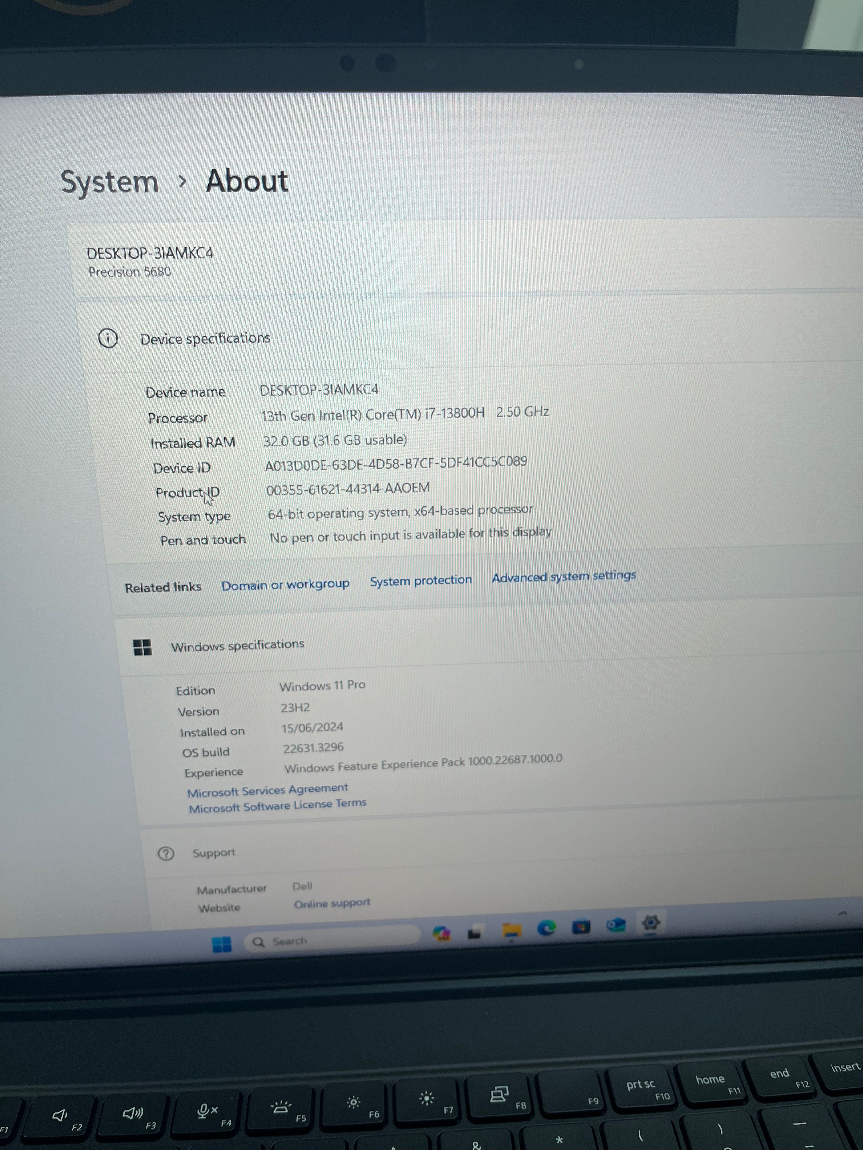 Продава се лаптоп Dell Precision 5680