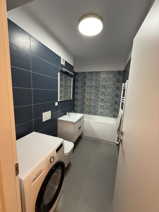 Vand apartament 2 camere complet utiliat, mobilat