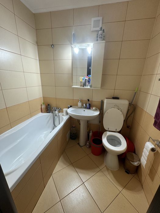 Proprietar - Apartament 3 camere de vanzare