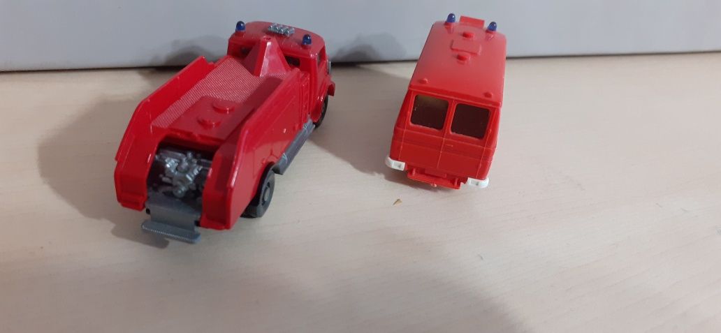 Пожарни камиончета,1:87 Wiking.