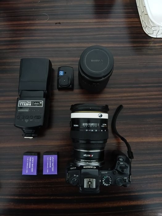 Комплект фотоаппарата CANON RP