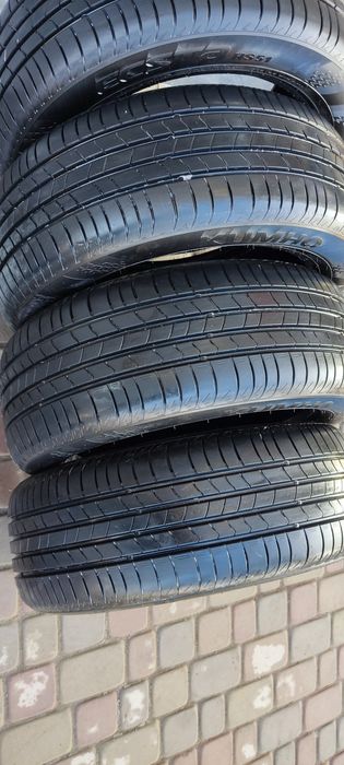 Балон Кумхо размер 17/4 шт 215*55