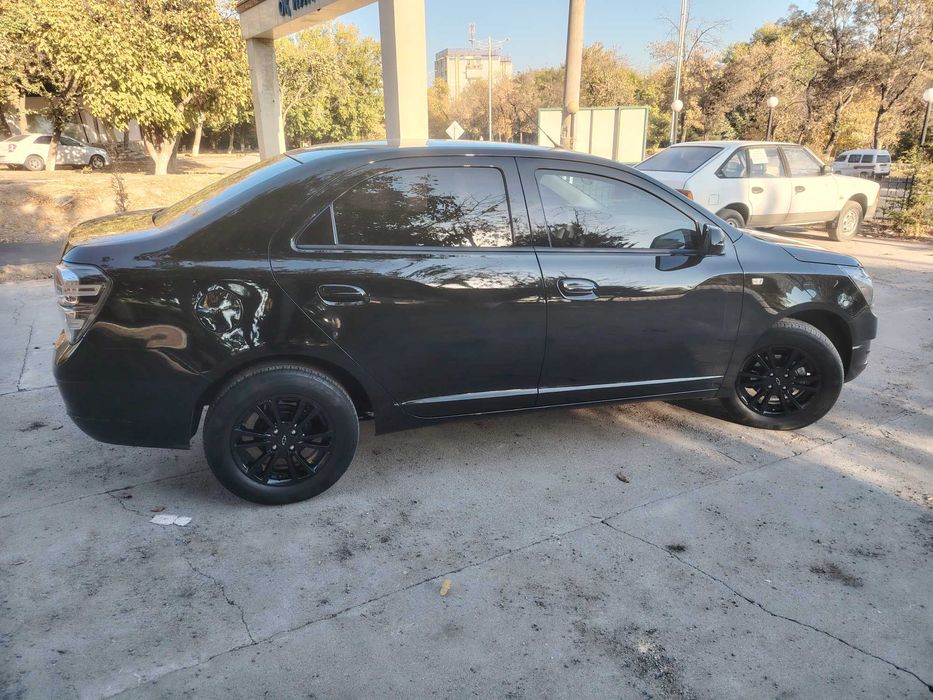 Срочно продам кобальт 2025