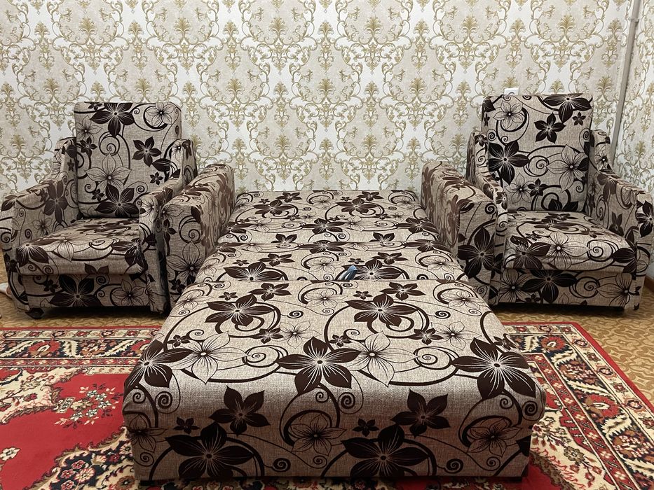 Диван трансформер , 2 кресло.