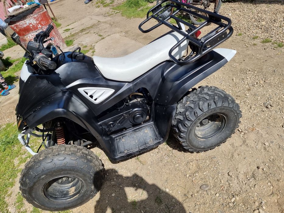 Atv 149 cm atv 110 Mărime Medie ,automat 2008/pornire telecomanda