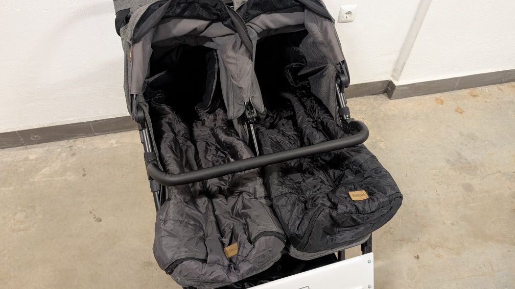 Mountain Buggy Duet Luxury + зимни чували, дъждобран и чанта