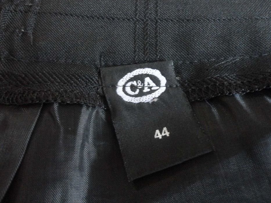 Fusta C&A marimea  44
