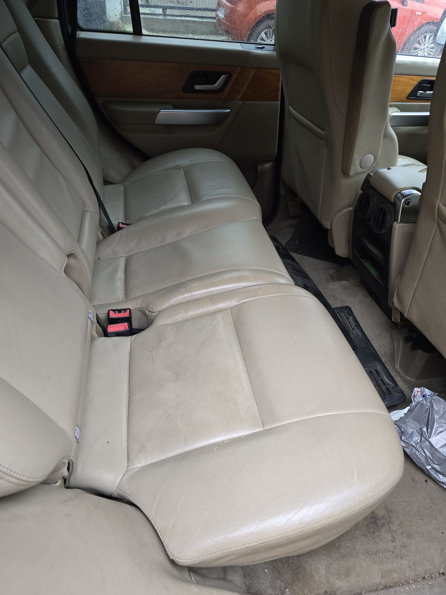 Range rover sport 2.7 190 hp НА ЧАСТИ