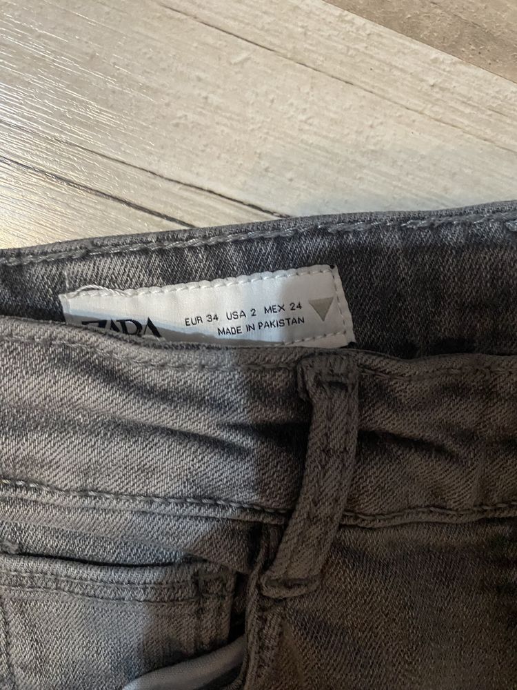 Дамски дънки zara  висока талия