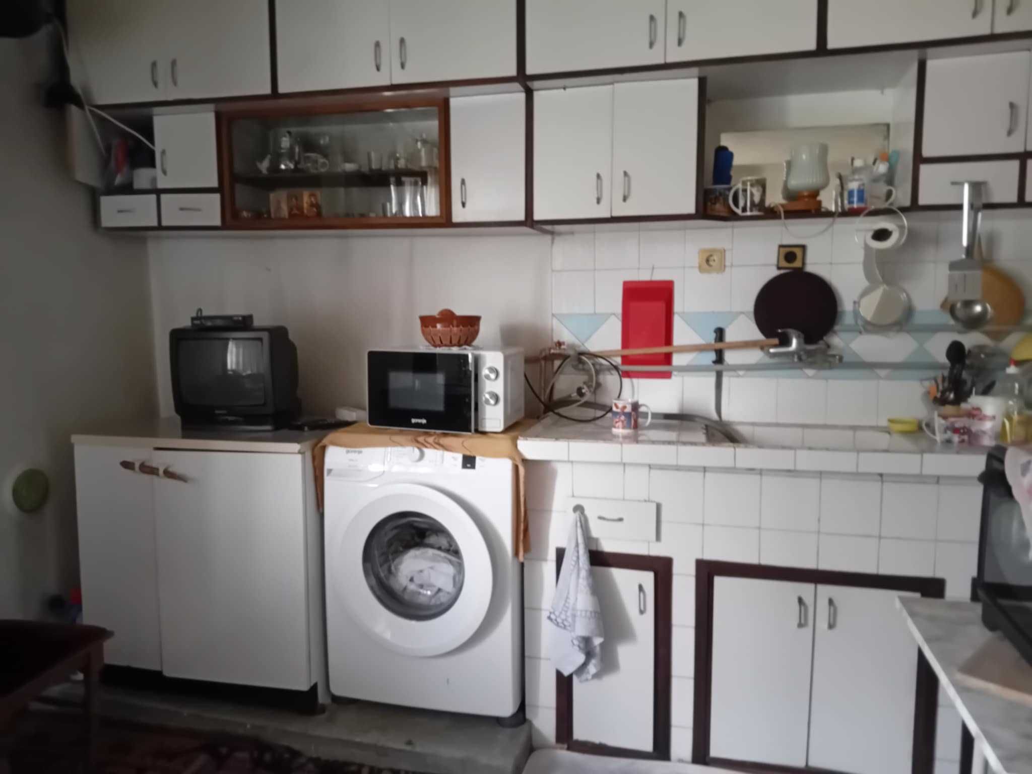 Продава едноетажна къща, село Козаревец