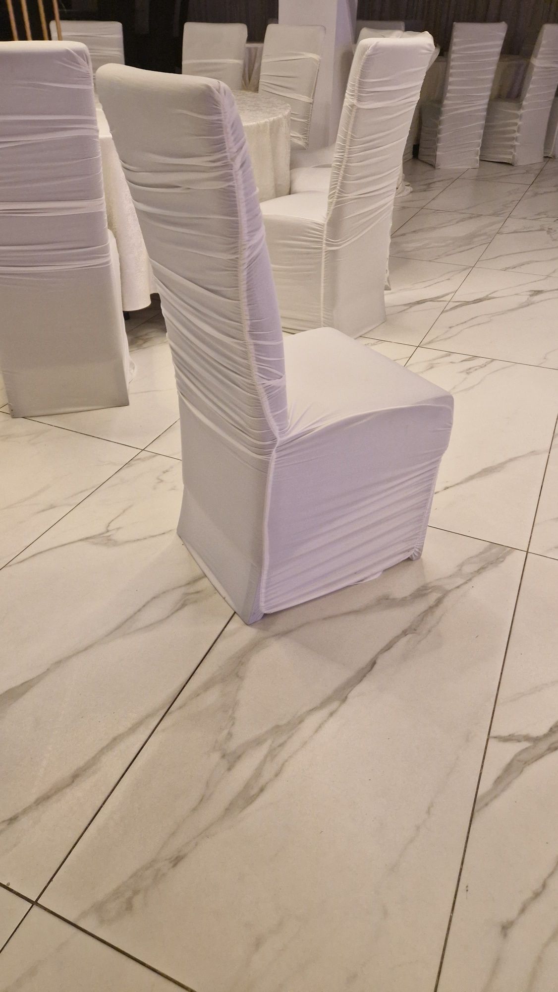 Vand scaune tapițate