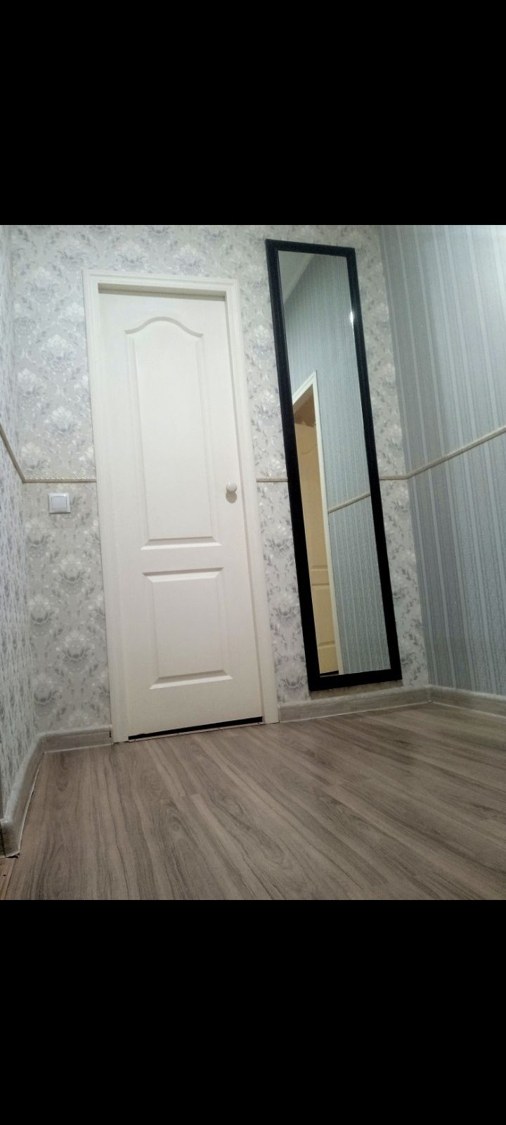 Продам одно-ую квартиру в мкр Алмагуль.