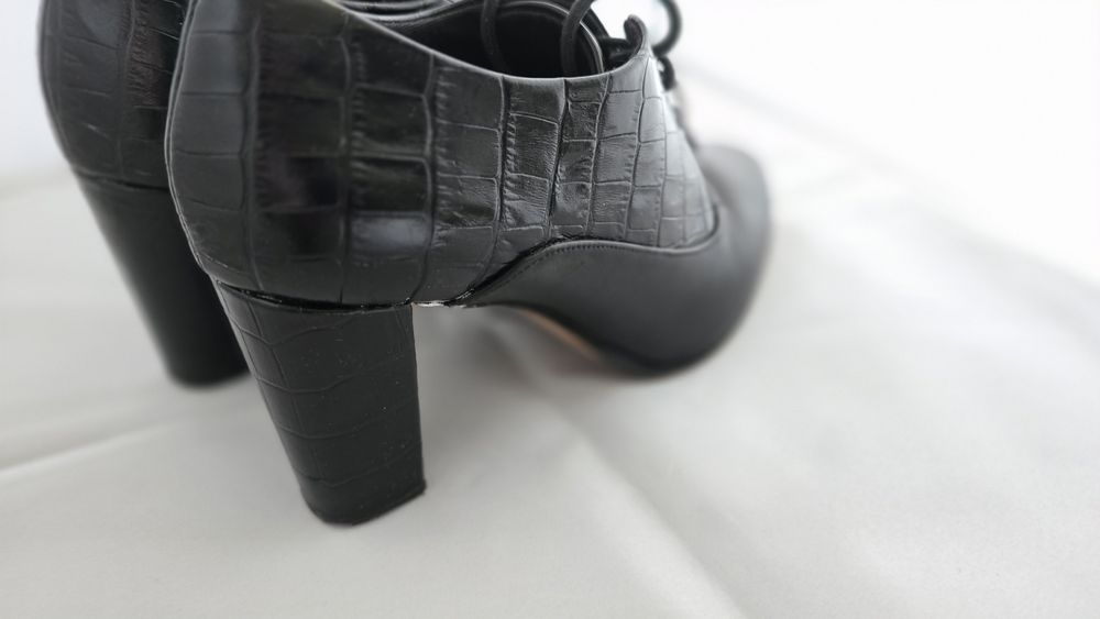 Botine de dama piele Clarks