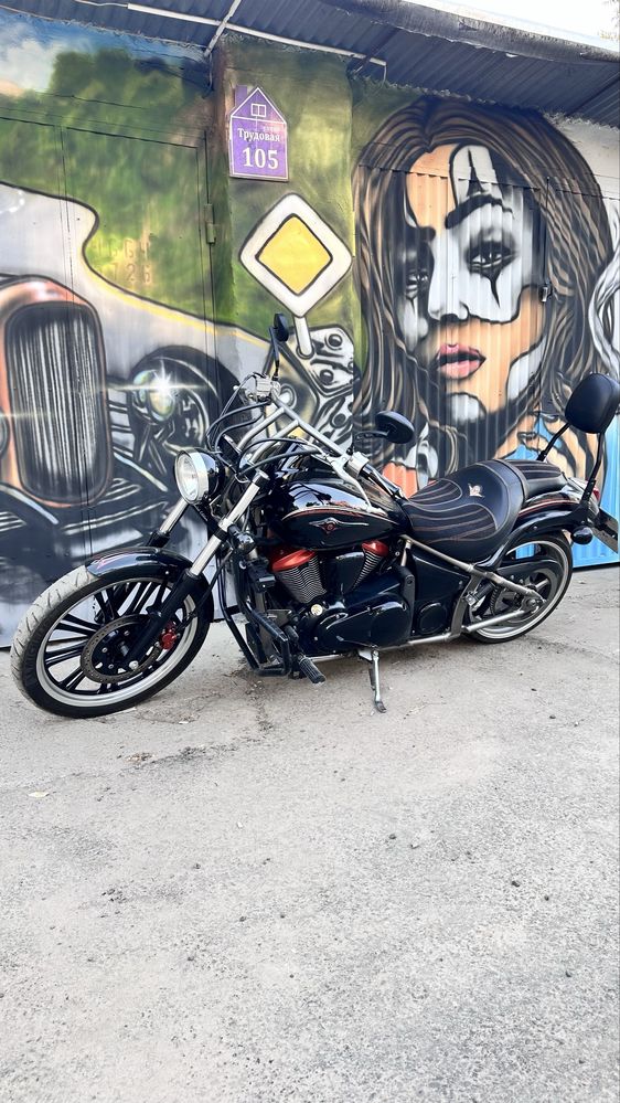 Kawasaki Vulcan VN 900 custom special edition