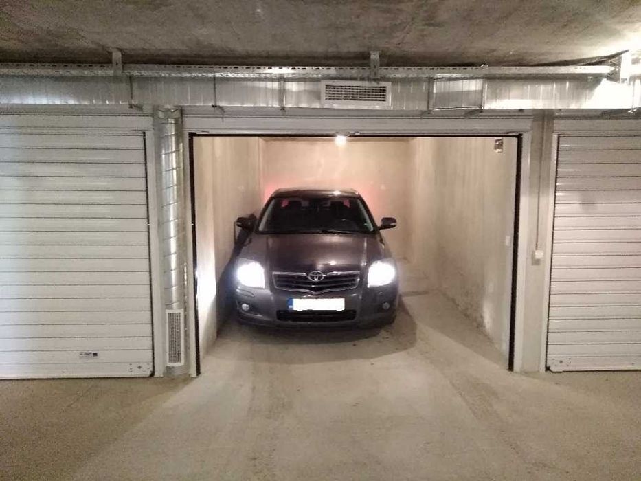 Продавам гараж в Кършияка на ул. Стефан Ботев 18