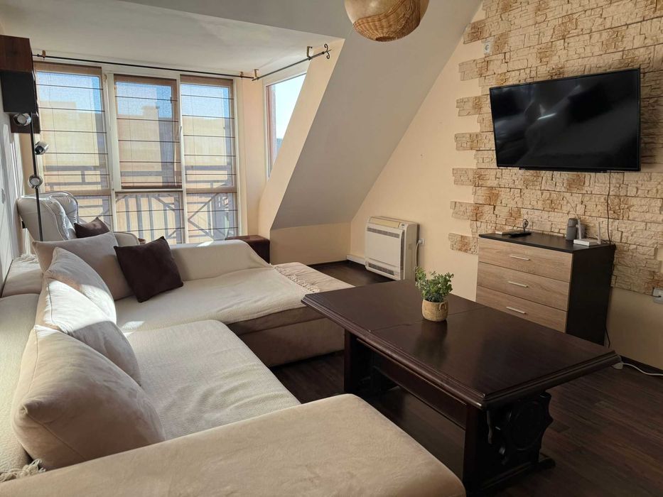 Дава се под наем Двустаен апартамент в Бургас, Сарафово - 65 кв.м за 433.5 € - Снимка #2