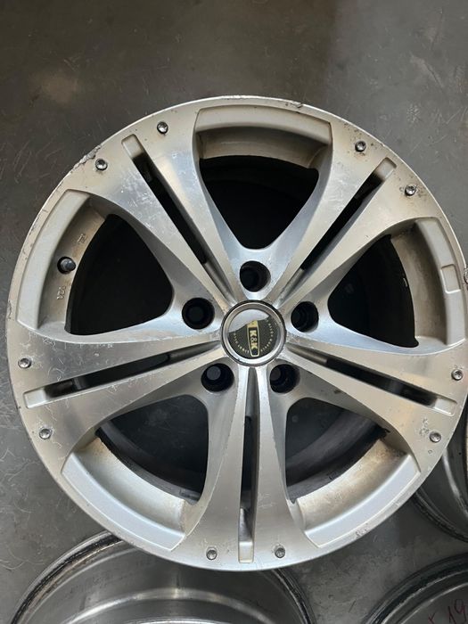 Продам диски компл